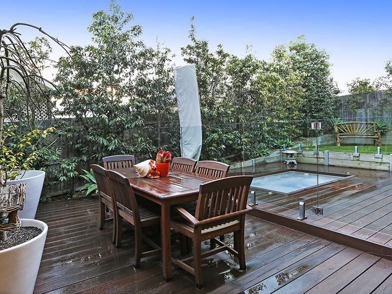 29 Molesworth Drive, Highton VIC 3216