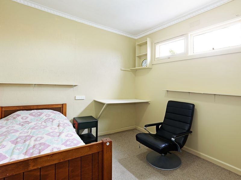 1/42 Torquay Road, Belmont VIC 3216