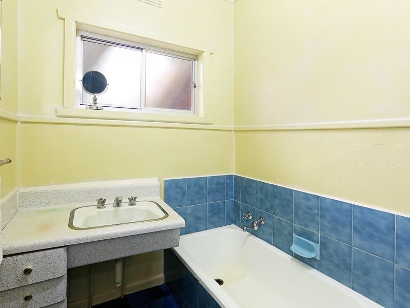 1/42 Torquay Road, Belmont VIC 3216