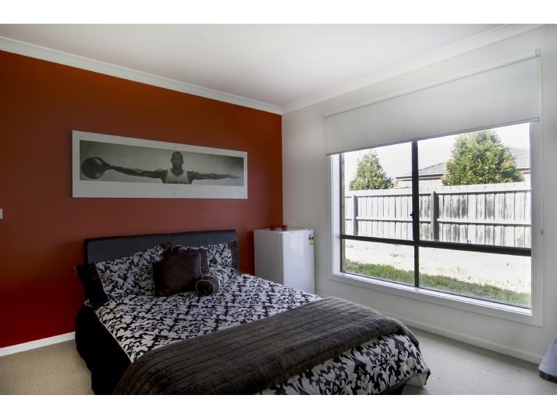 7 Helms Street, Newcomb VIC 3219