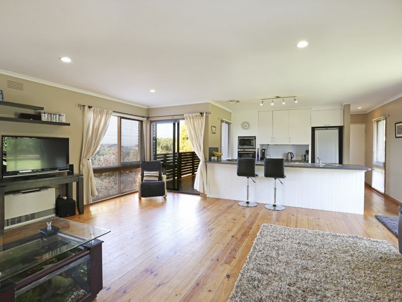 19 Coolabah Drive, Grovedale VIC 3216