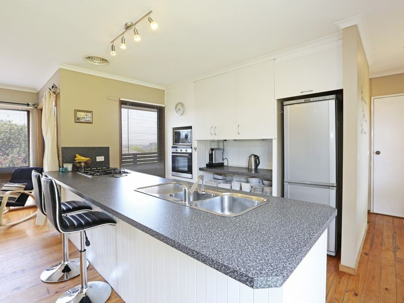 19 Coolabah Drive, Grovedale VIC 3216