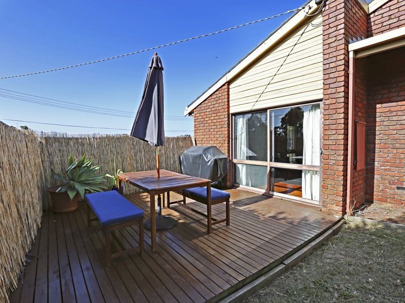 19 Coolabah Drive, Grovedale VIC 3216