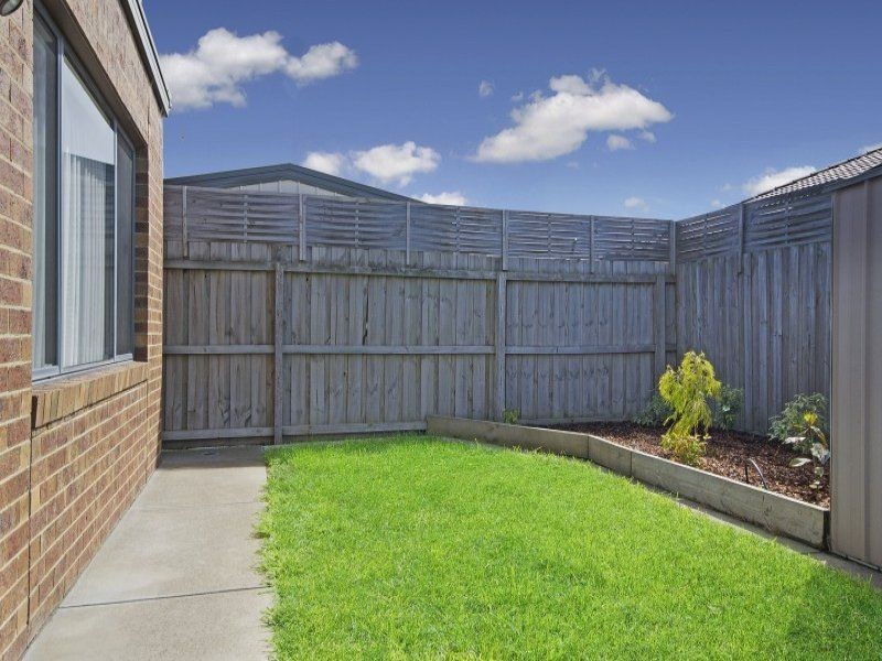 8 Dunkeld Court, Grovedale VIC 3216