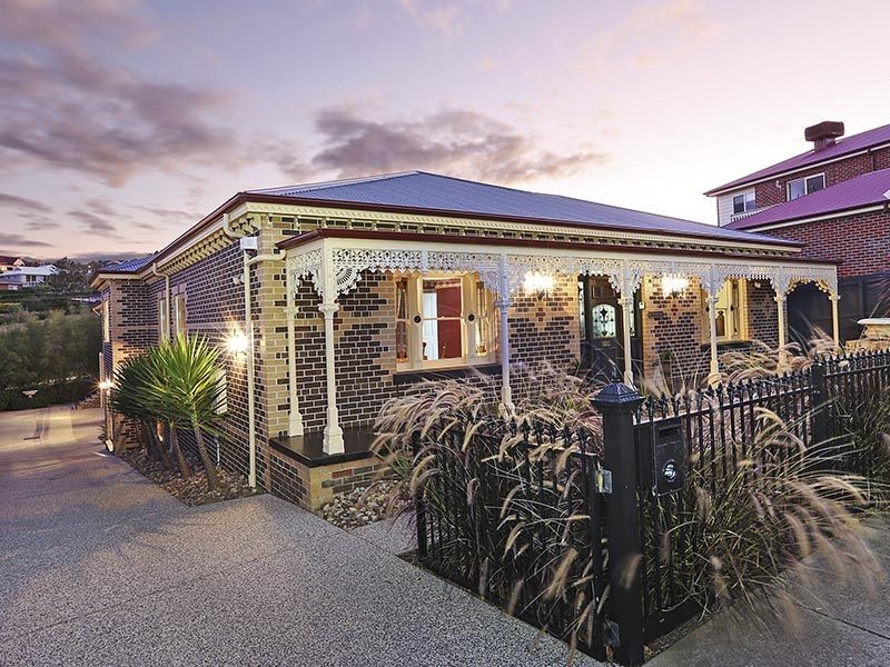 87 Victory Way, Highton VIC 3216