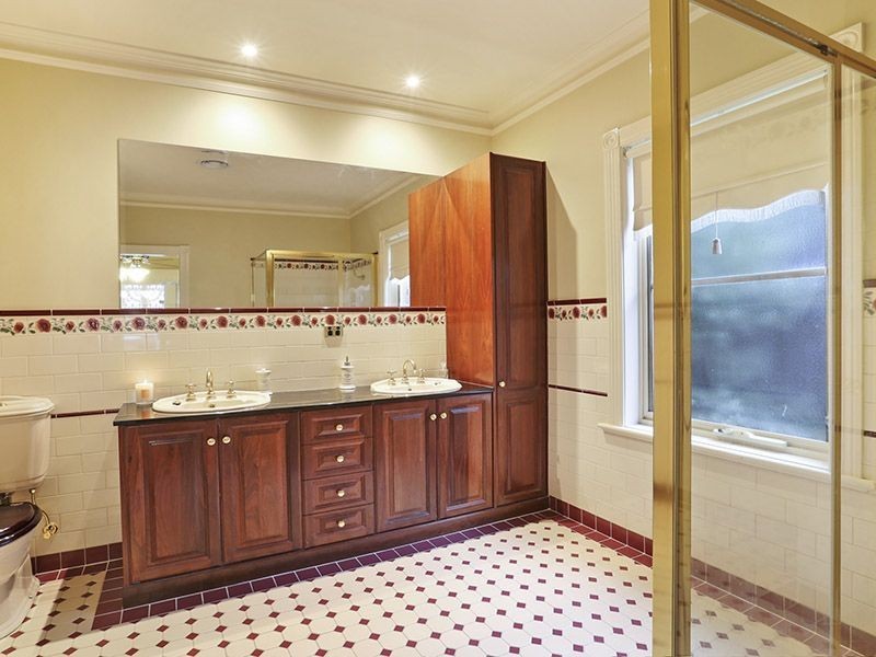 87 Victory Way, Highton VIC 3216