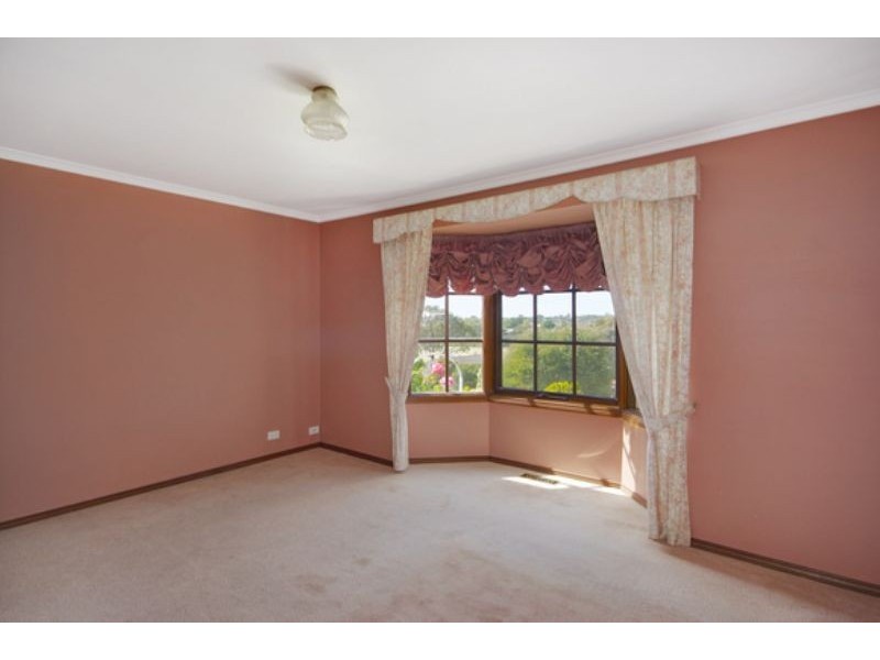 29 Waurnvale Drive, Belmont VIC 3216