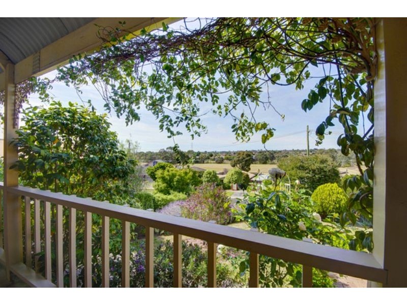 29 Waurnvale Drive, Belmont VIC 3216