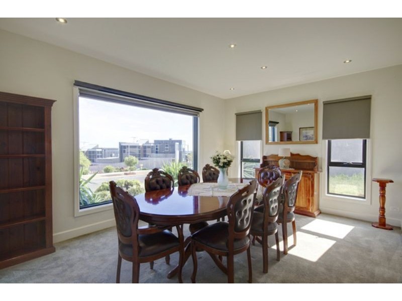 35 Wallaroo Way, Highton VIC 3216