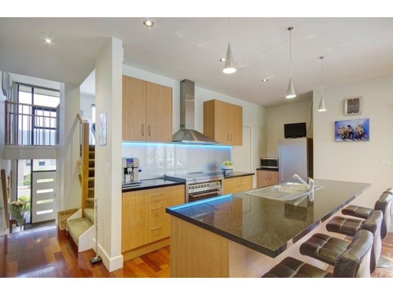 35 Wallaroo Way, Highton VIC 3216