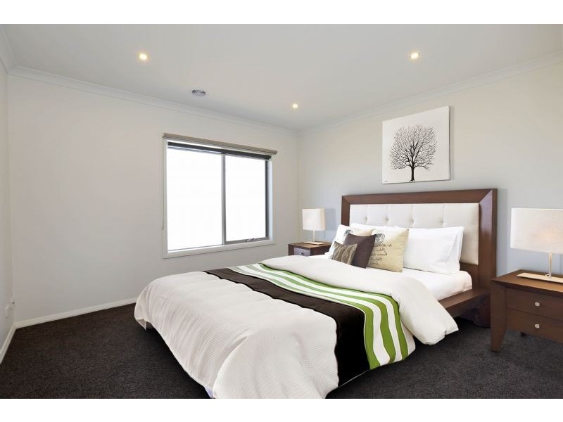 35 Swanbourne Avenue, Highton VIC 3216