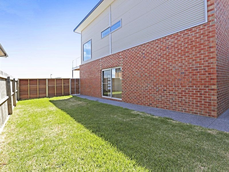 35 Swanbourne Avenue, Highton VIC 3216