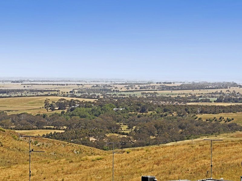 35 Swanbourne Avenue, Highton VIC 3216