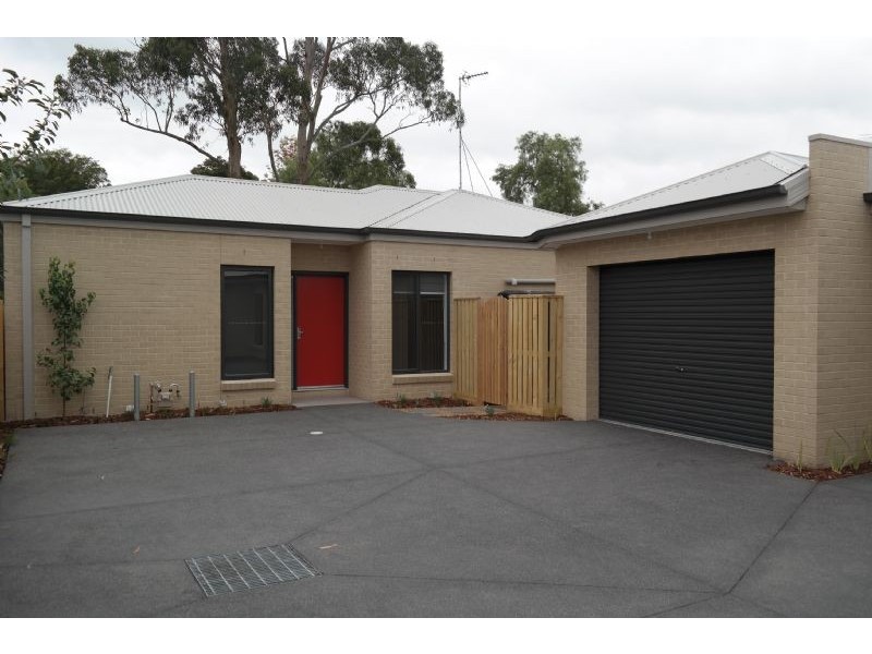 3/5 Patern Street, Highton VIC 3216