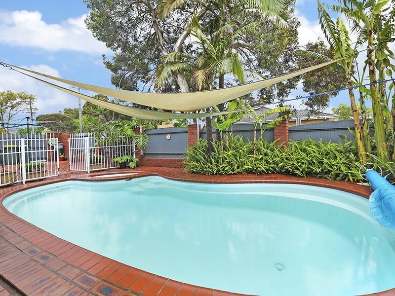 11 Pickett Crescent, Belmont VIC 3216