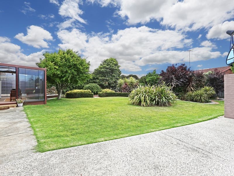 19 Fairfield Avenue, Belmont VIC 3216