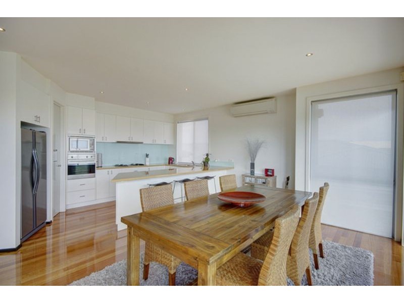 20 Cobb Court, Highton VIC 3216