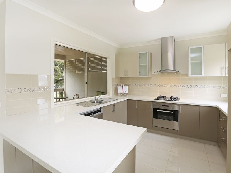 2/26 Roslyn Road, Belmont VIC 3216