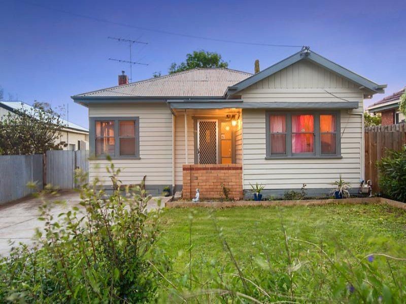 47 Lascelles Avenue, Manifold Heights VIC 3218
