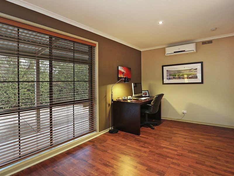 4 Jarrah Place, Belmont VIC 3216