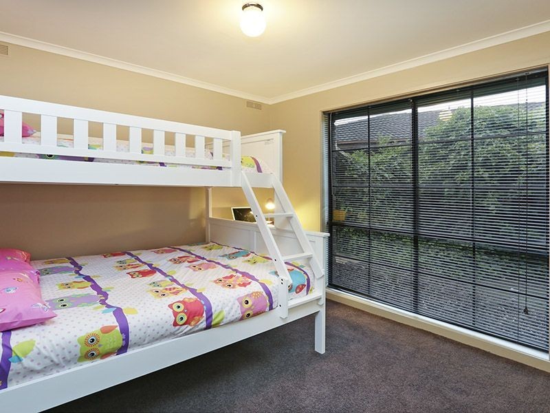 4 Jarrah Place, Belmont VIC 3216