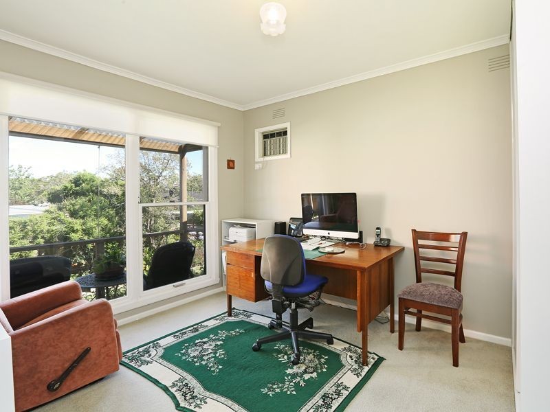 41 Moreton Bay Drive, Highton VIC 3216