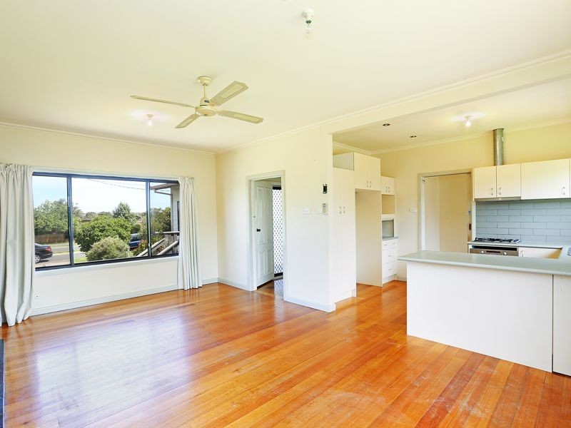 114 Settlement Road, Belmont VIC 3216