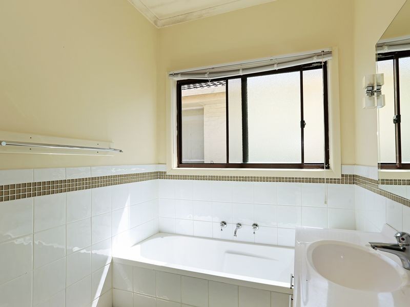 114 Settlement Road, Belmont VIC 3216