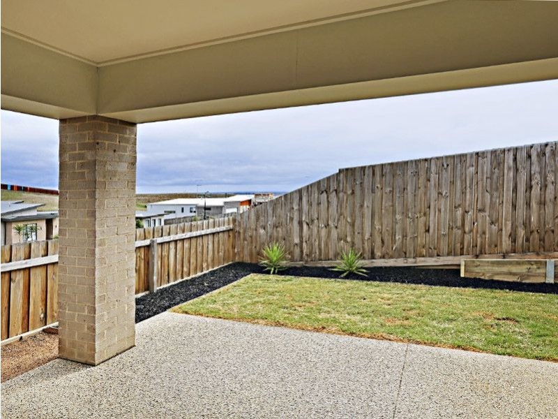 1 Ettric Way, Highton VIC 3216