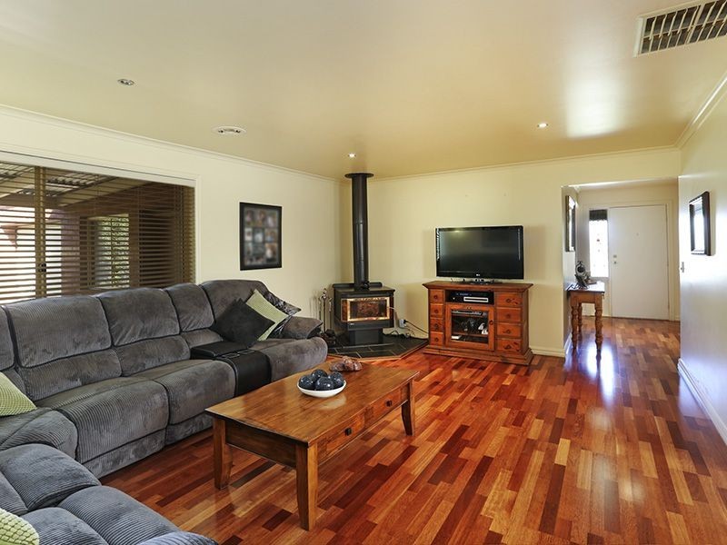 36 Bickford Road, Grovedale VIC 3216