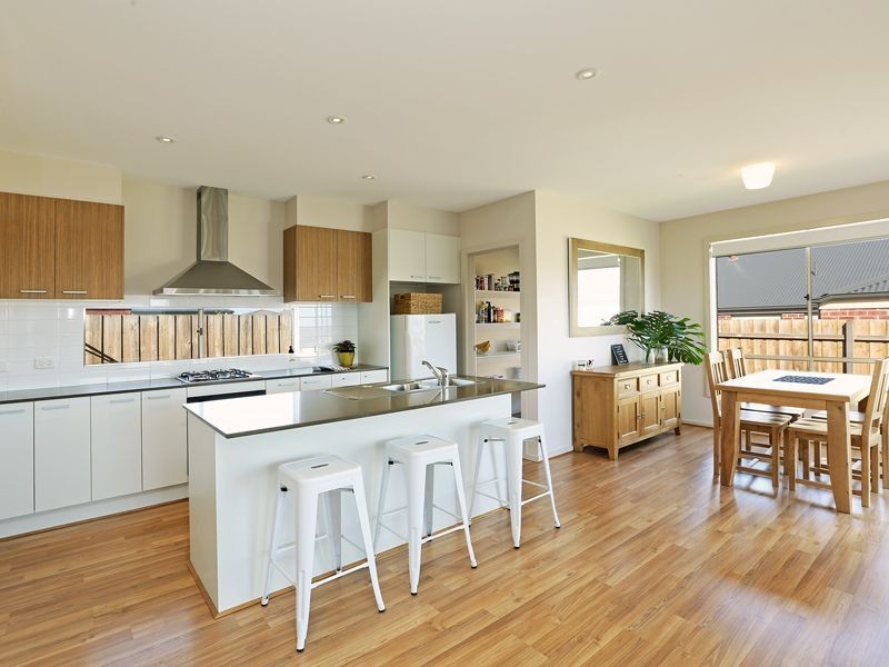 51 Volare Way, Leopold VIC 3224