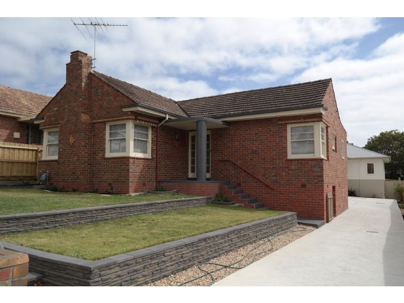 1/26 Roslyn Road, Belmont VIC 3216