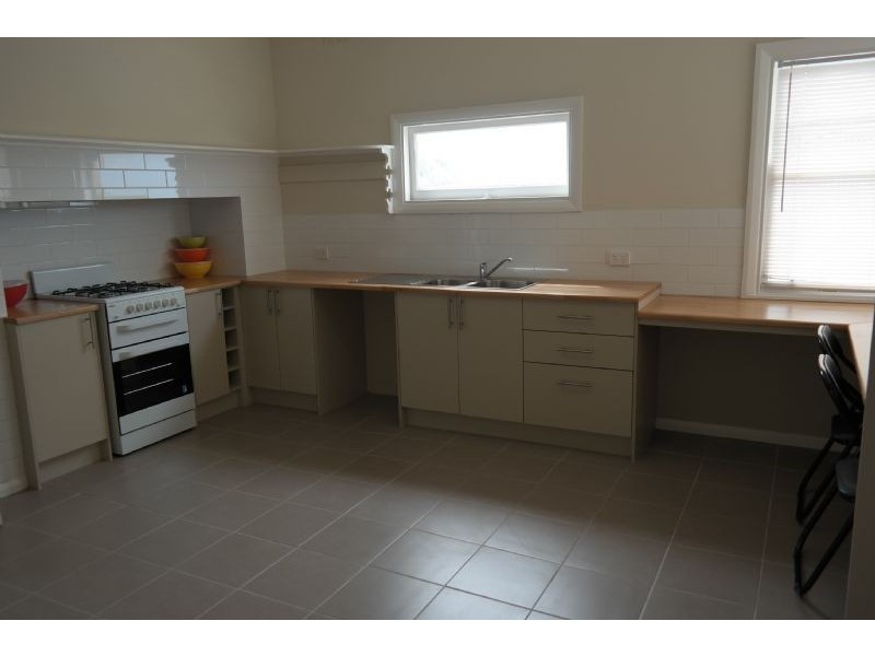 1/26 Roslyn Road, Belmont VIC 3216