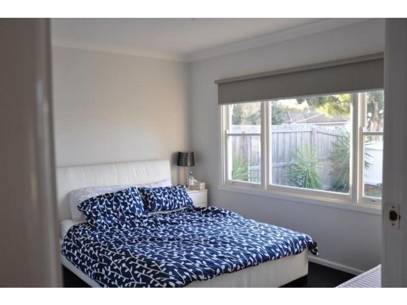 13 Itkeston Street, Herne Hill VIC 3218