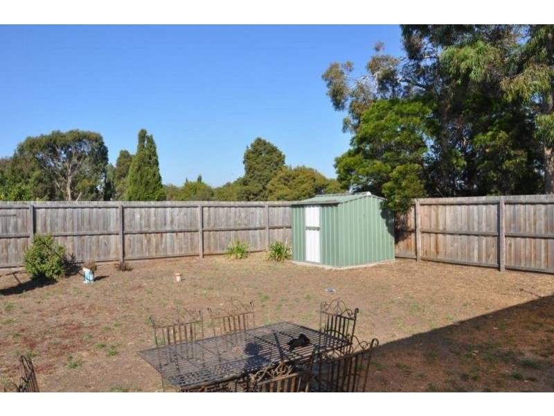 13 Itkeston Street, Herne Hill VIC 3218
