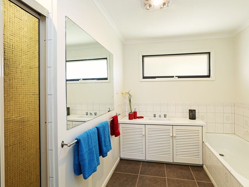 80 Pioneer Road, Grovedale VIC 3216