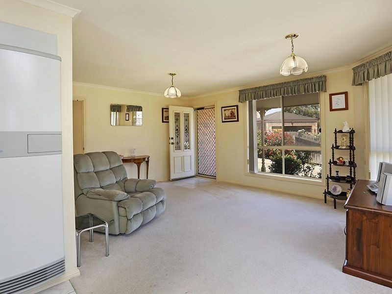 1/9 Waurn Park Court, Belmont VIC 3216