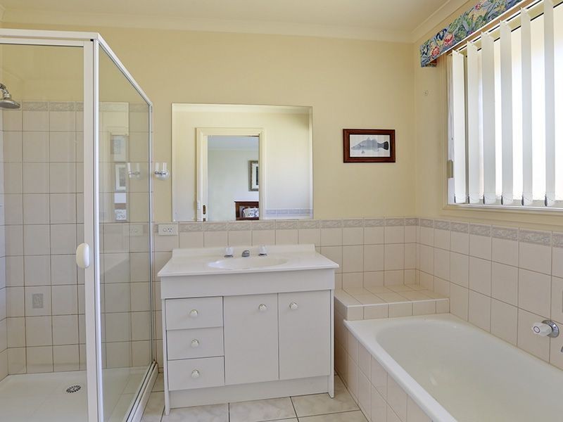 1/9 Waurn Park Court, Belmont VIC 3216