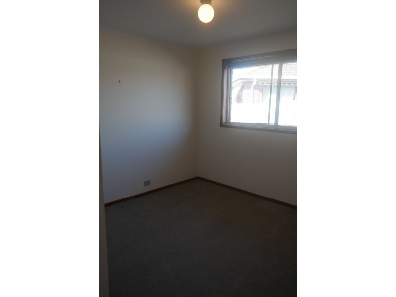 2/2-4 Jenolan Avenue, Grovedale VIC 3216