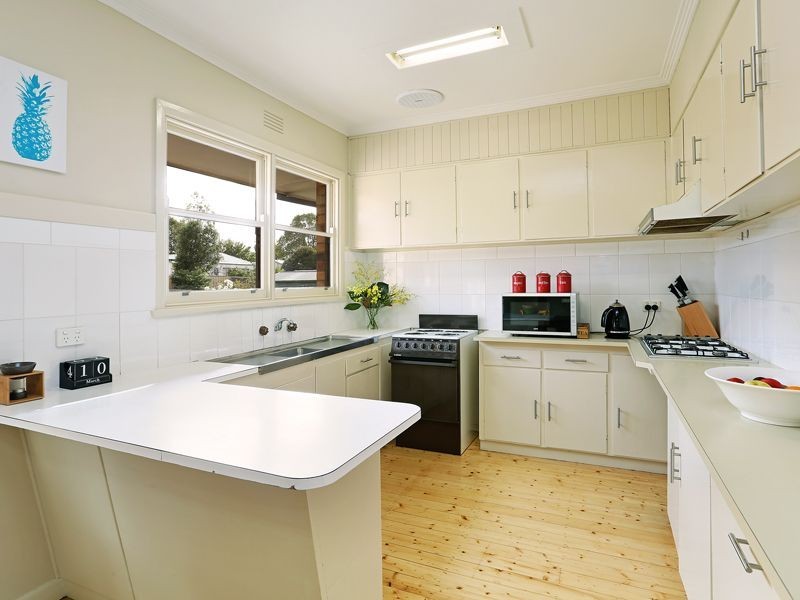 28 James Street, Belmont VIC 3216