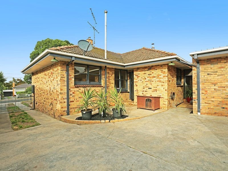 28 James Street, Belmont VIC 3216
