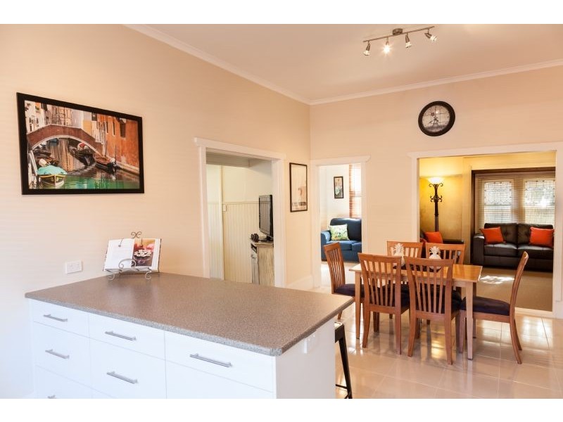 11 Queen Street, Belmont VIC 3216