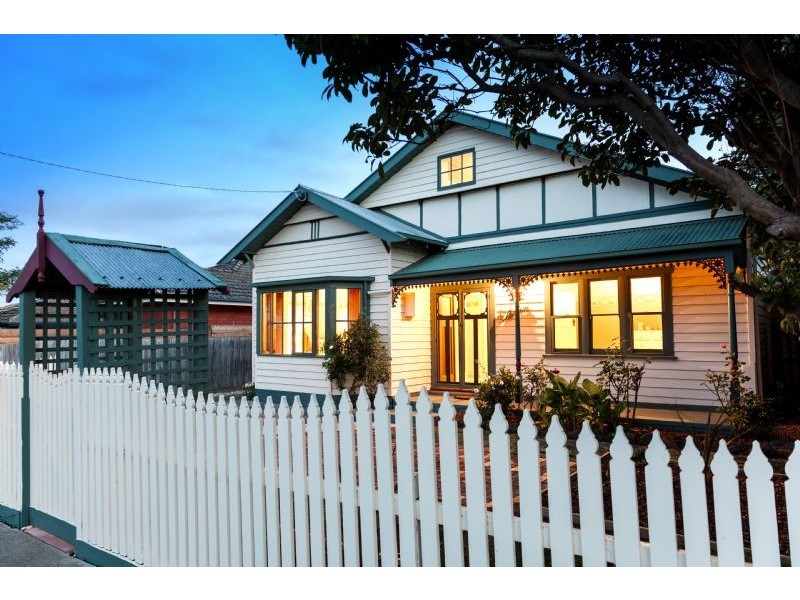 11 Queen Street, Belmont VIC 3216