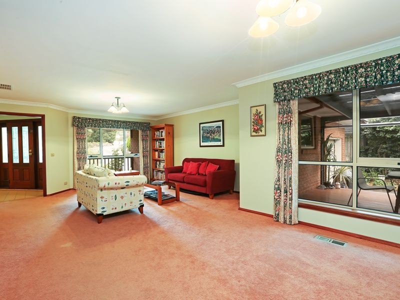 40 James Cook Drive, Wandana Heights VIC 3216