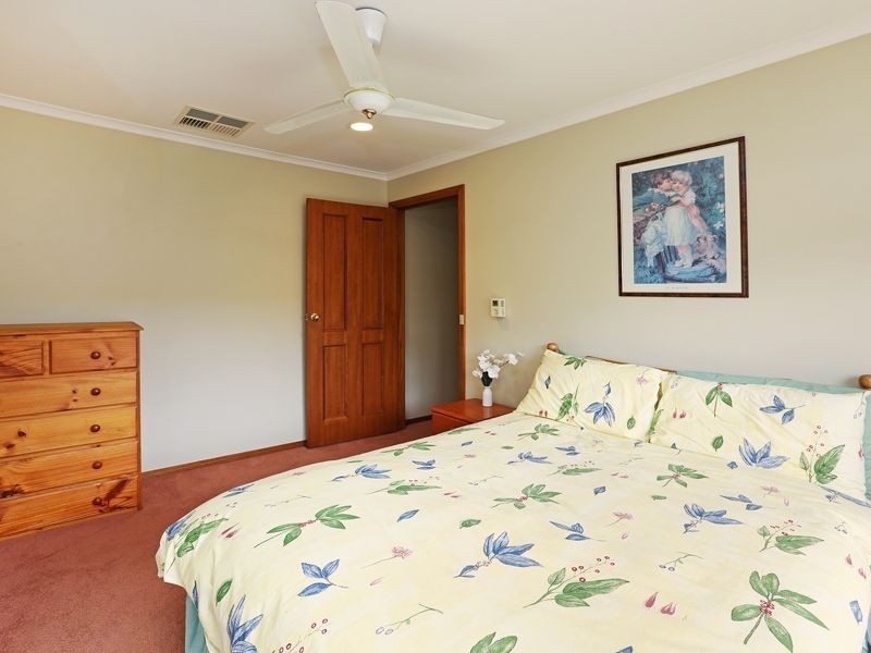 40 James Cook Drive, Wandana Heights VIC 3216