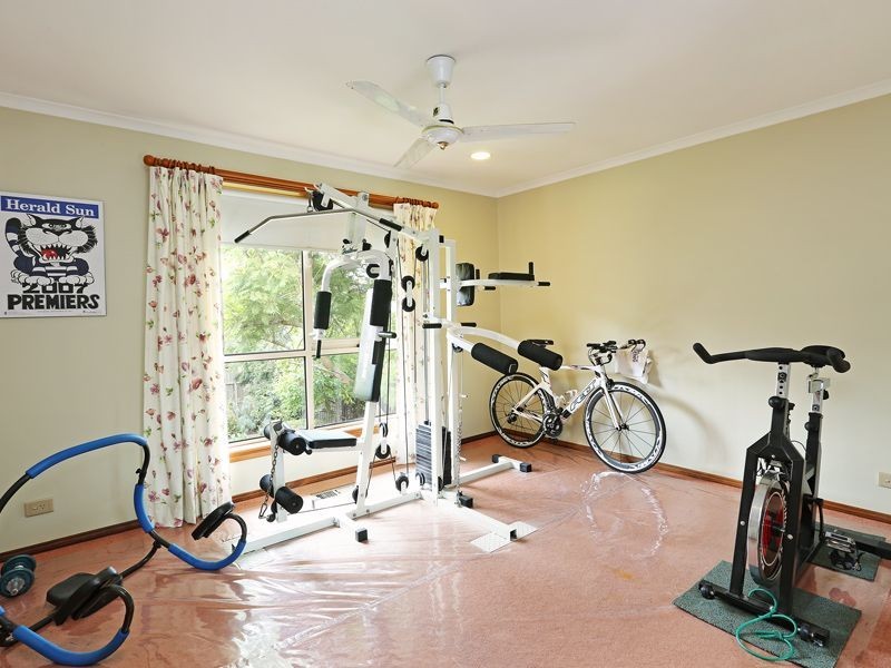 40 James Cook Drive, Wandana Heights VIC 3216