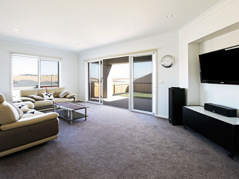 1 Ettric Way, Highton VIC 3216