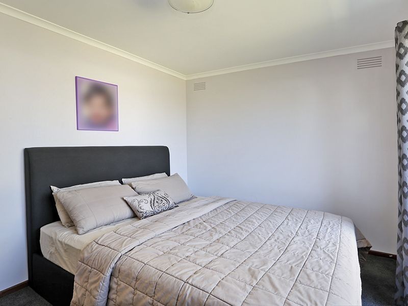 15 Aldershot Road, St Albans Park VIC 3219