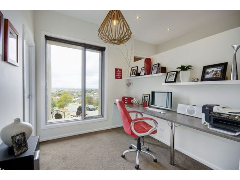 25 Xavier Court, Wandana Heights VIC 3216