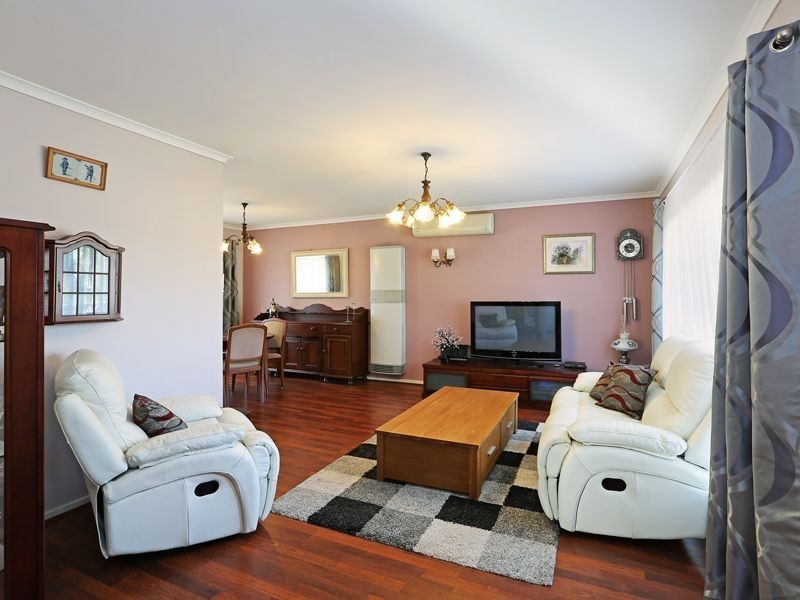 16 Banksia Square, Corio VIC 3214